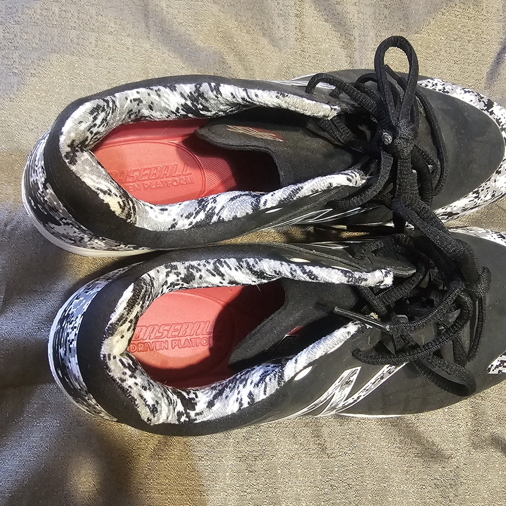 New Balance Black and White Patterned Sneakers - Picture 4 of 5